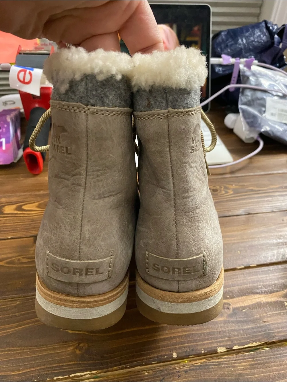 Sorel Sneakchic Alpine Beige Suede Leather Upper Sherpa Ankle Boots Size 10